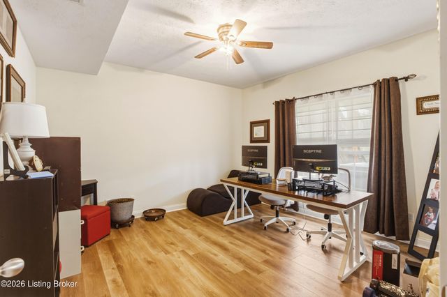 685 Lincoln Trace, Taylorsville, KY 40071