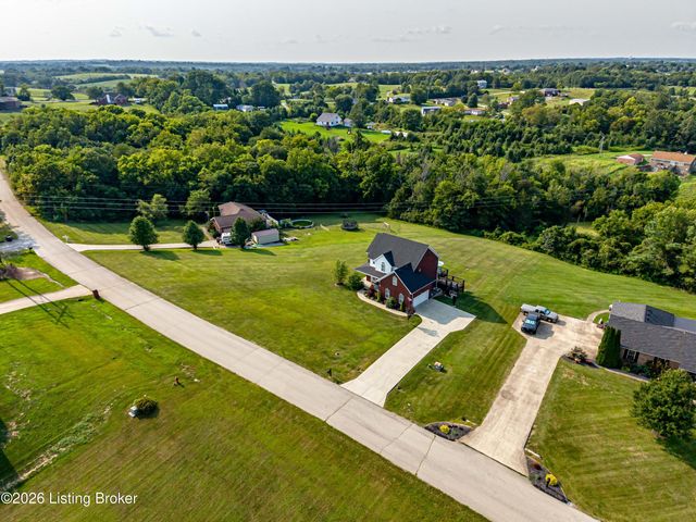 685 Lincoln Trace, Taylorsville, KY 40071