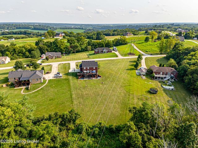 685 Lincoln Trace, Taylorsville, KY 40071