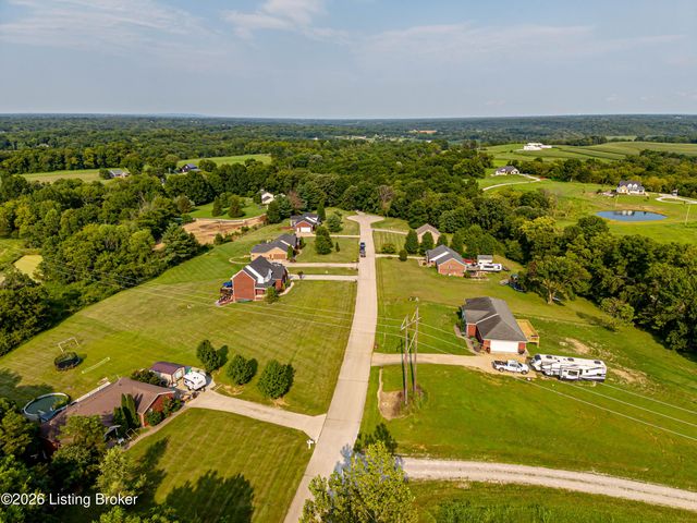 685 Lincoln Trace, Taylorsville, KY 40071