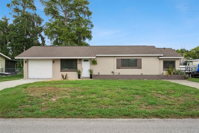 31834 BLANTON LANE, Tavares, FL 32778