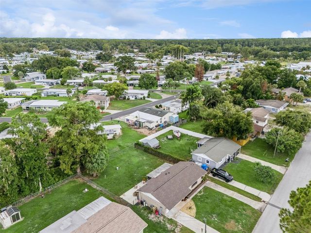 31834 BLANTON LANE, Tavares, FL 32778