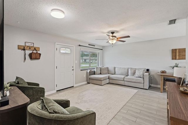 31834 BLANTON LANE, Tavares, FL 32778