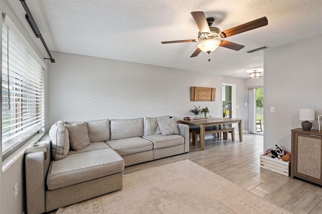 31834 BLANTON LANE, Tavares, FL 32778
