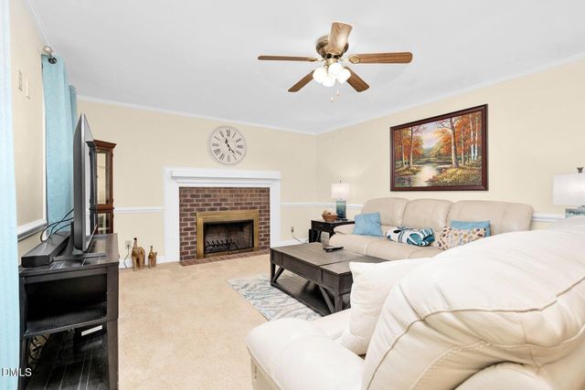 128 S Applewood Court, Rocky Mount, NC 27803