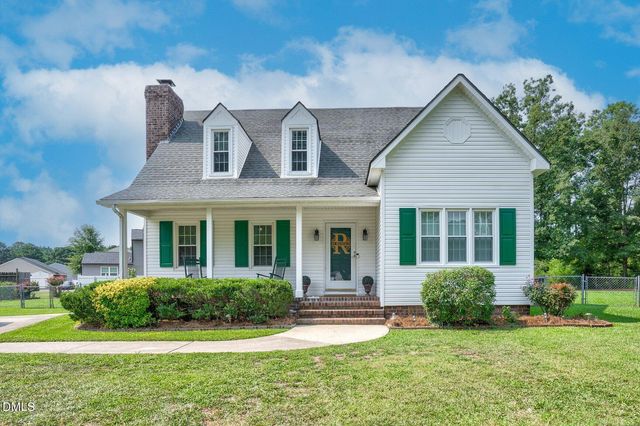 128 S Applewood Court, Rocky Mount, NC 27803