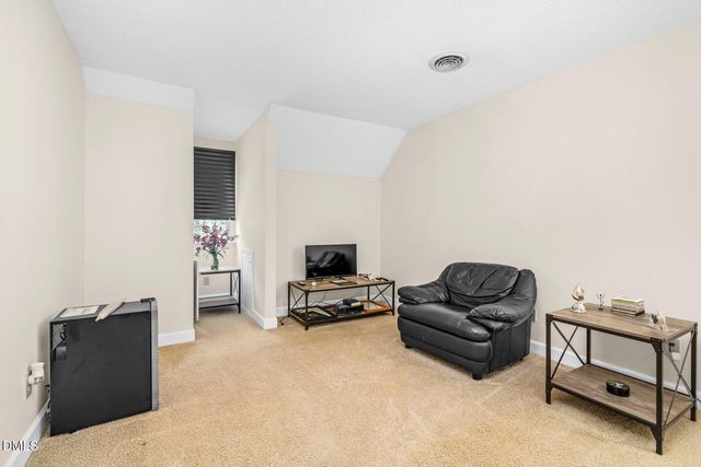 128 S Applewood Court, Rocky Mount, NC 27803