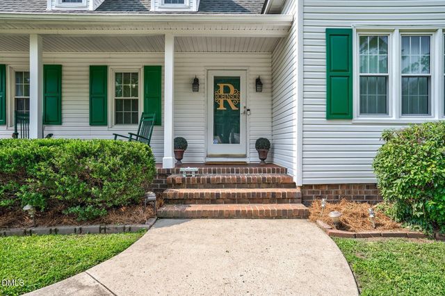 128 S Applewood Court, Rocky Mount, NC 27803