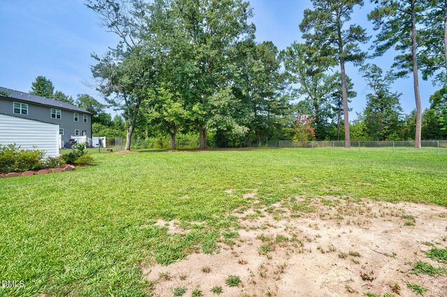 128 S Applewood Court, Rocky Mount, NC 27803
