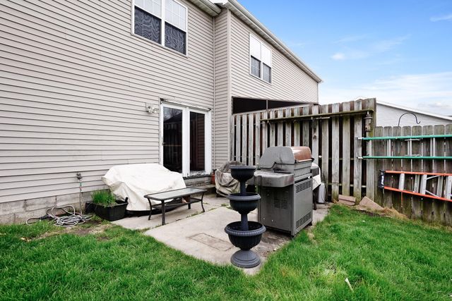 6924 Swan Lane, Schererville, IN 46375
