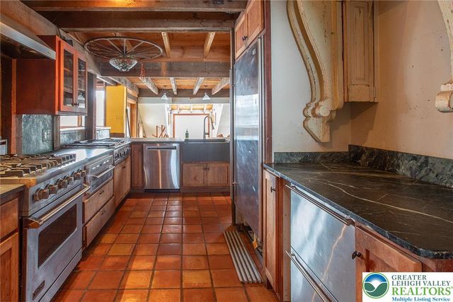 220 Dietrich Road, Albany Twp, PA 19529