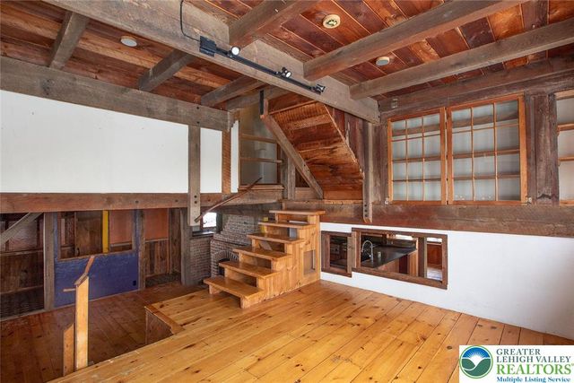 220 Dietrich Road, Albany Twp, PA 19529