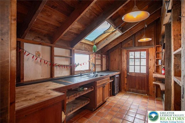 220 Dietrich Road, Albany Twp, PA 19529