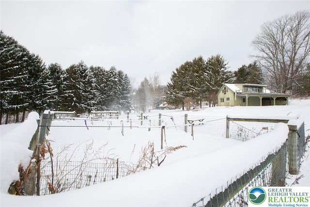 220 Dietrich Road, Albany Twp, PA 19529