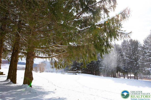 220 Dietrich Road, Albany Twp, PA 19529