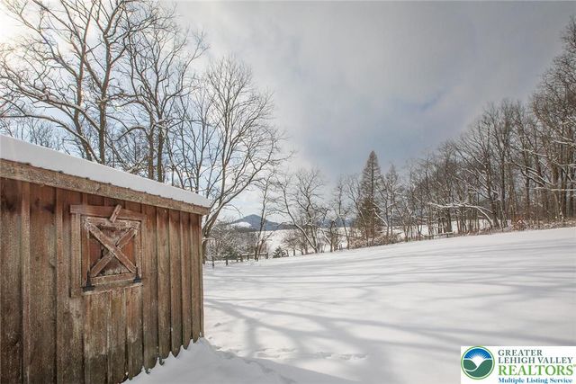 220 Dietrich Road, Albany Twp, PA 19529