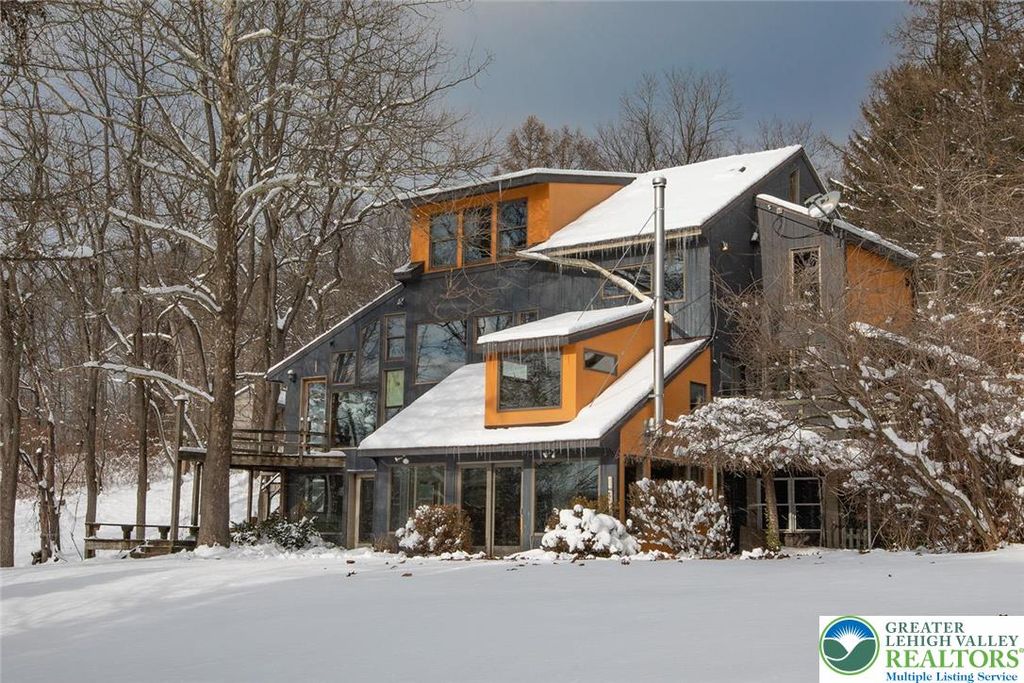 220 Dietrich Road, Albany Twp, PA 19529