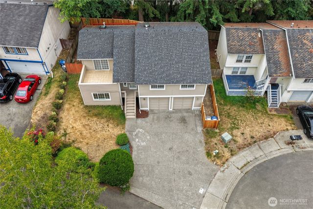 919 SW 319th Place, Federal Way, WA 98023