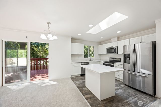 919 SW 319th Place, Federal Way, WA 98023