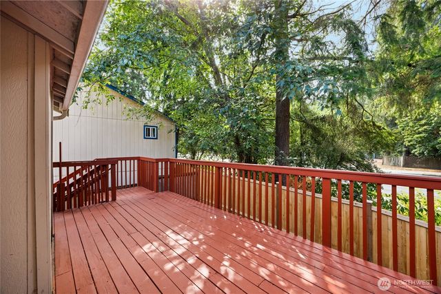 919 SW 319th Place, Federal Way, WA 98023