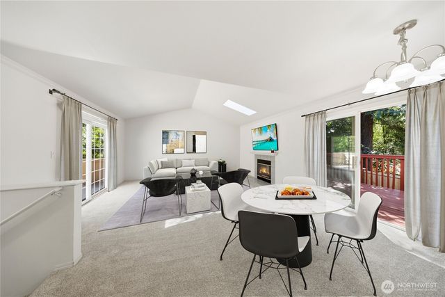 919 SW 319th Place, Federal Way, WA 98023