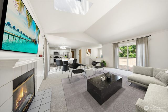 919 SW 319th Place, Federal Way, WA 98023