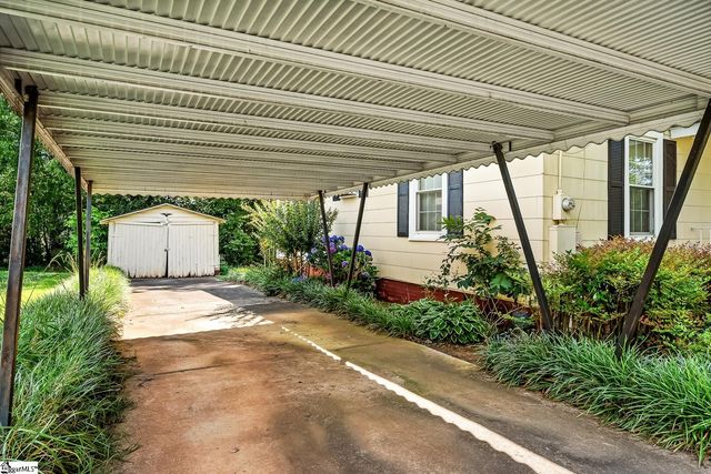 304 S 6th Street, Easley, SC 29640