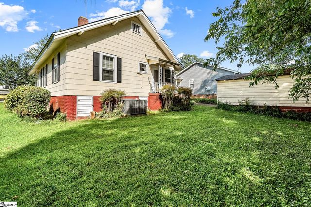 304 S 6th Street, Easley, SC 29640