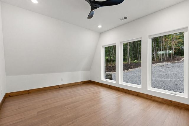 101 Pine Lane, Mineral Bluff, GA 30559