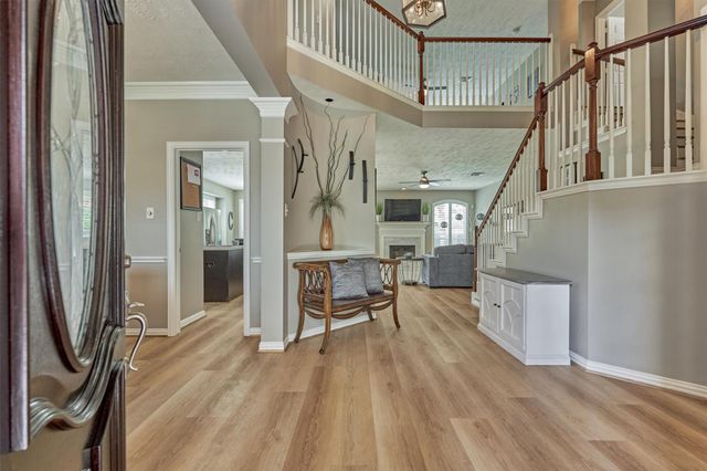 30 Rowan Tree Place, The Woodlands, TX 77384