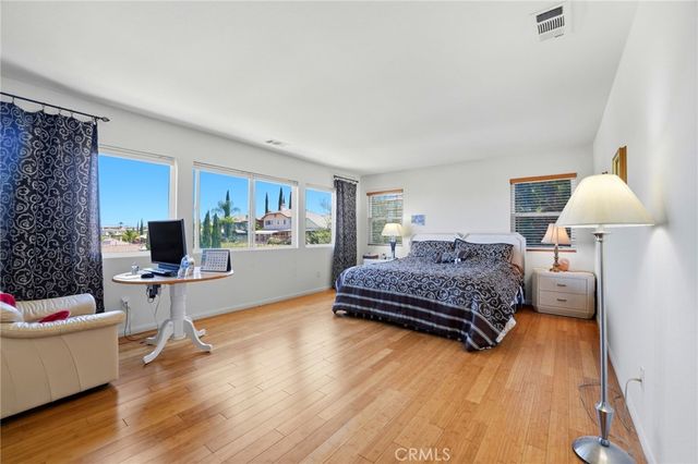 33882 Flora Springs, Temecula, CA 92592