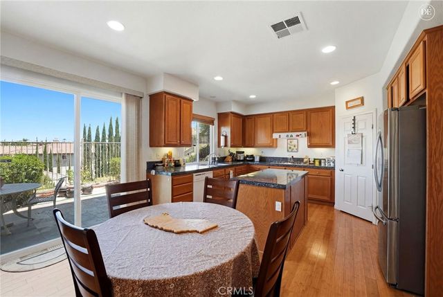 33882 Flora Springs, Temecula, CA 92592