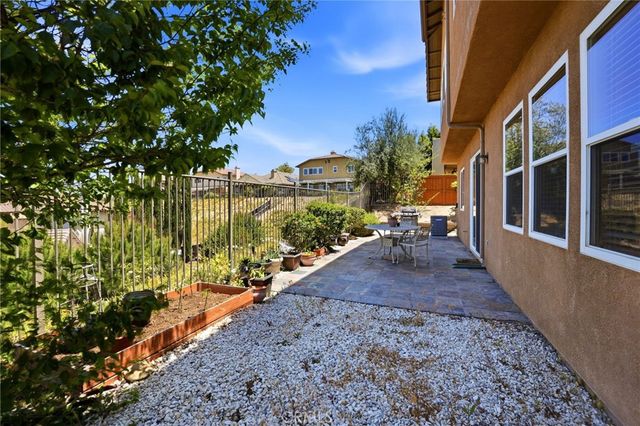 33882 Flora Springs, Temecula, CA 92592