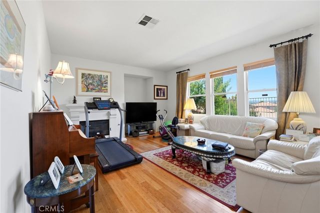 33882 Flora Springs, Temecula, CA 92592