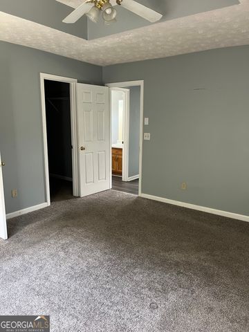 506 Rosewood Circle, Jonesboro, GA 30238