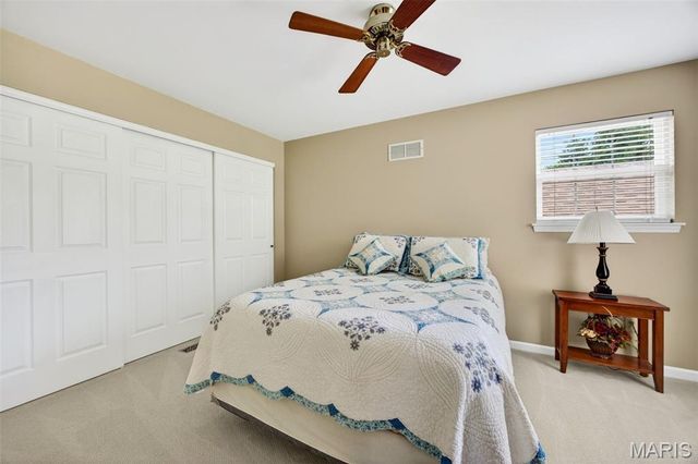 255 Towers Creek Place, St Charles, MO 63304