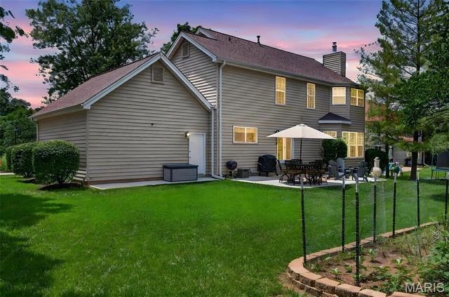 255 Towers Creek Place, St Charles, MO 63304