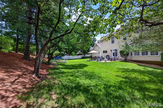 255 Towers Creek Place, St Charles, MO 63304