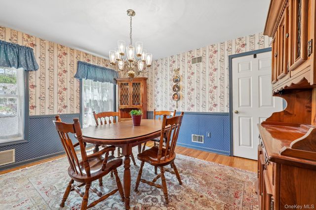 118 Pelham Drive, Cornwall, NY 12518