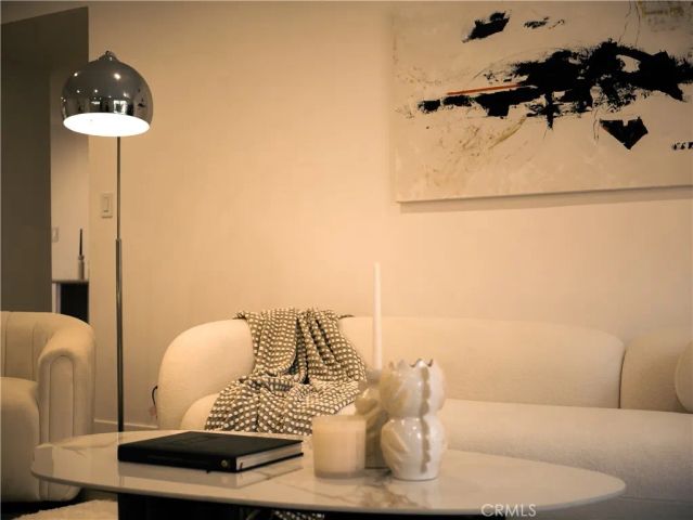 7556 Chaminade, West Hills, CA 91304