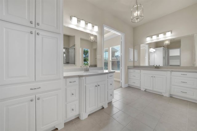 3904 Desert Hollow Way, Arlington, TX 76005