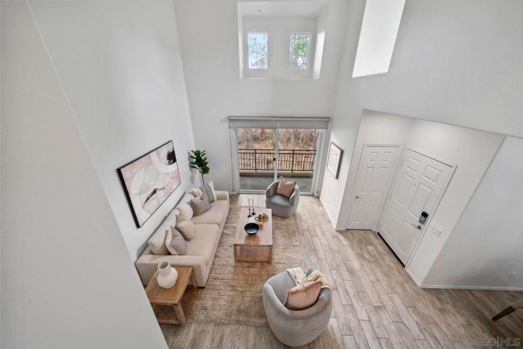 Image 13 of property listing at 5422 Zeil Pl, San Diego, CA 92105