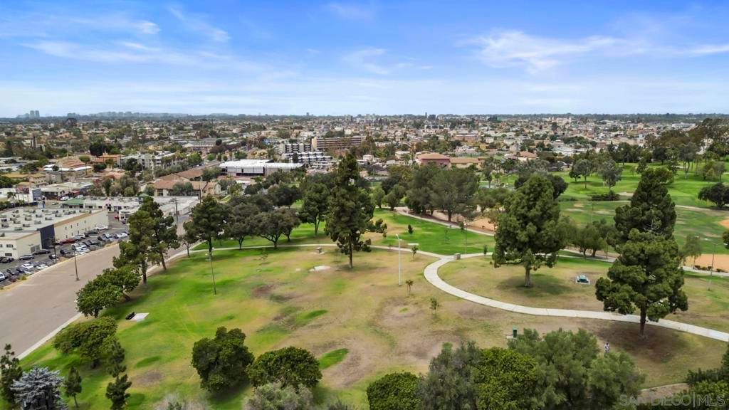 Image 34 of property listing at 5422 Zeil Pl, San Diego, CA 92105