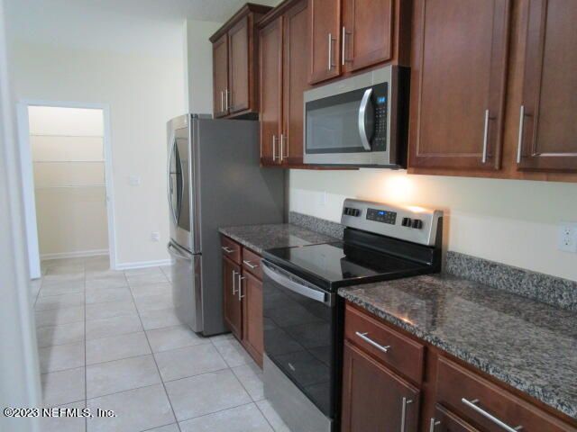 742 NORTHSIDE Drive S, Jacksonville, FL 32218