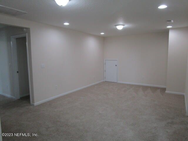 742 NORTHSIDE Drive S, Jacksonville, FL 32218