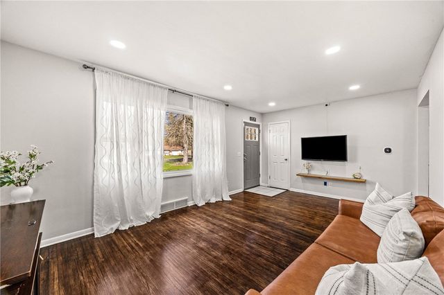 569 Marsh Road, Pittsford, NY 14534