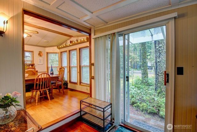 243 Schinn Canyon Court, Deming, WA 98244