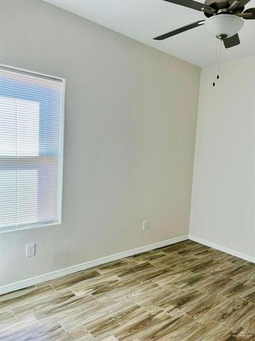 4904 N Crown Point Avenue 3, Pharr, TX 78577