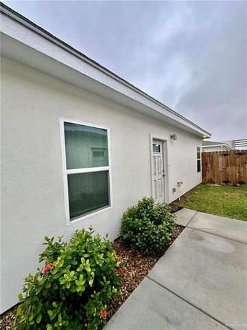 4904 N Crown Point Avenue 3, Pharr, TX 78577