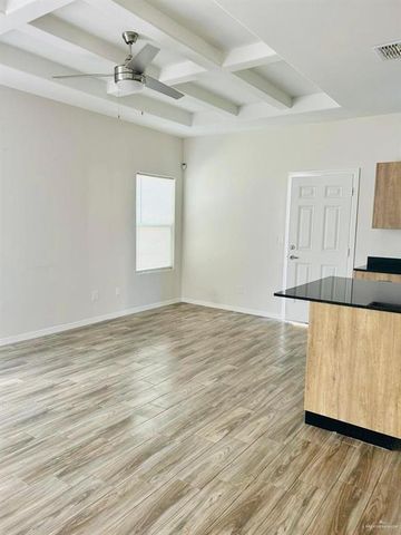 4904 N Crown Point Avenue 3, Pharr, TX 78577